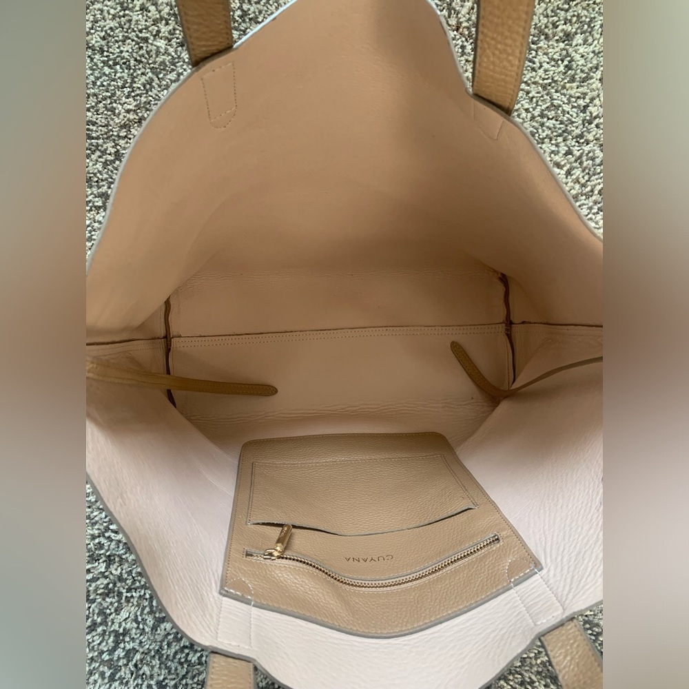 Cuyana Classic Structured Tote - Picture 2 of 11